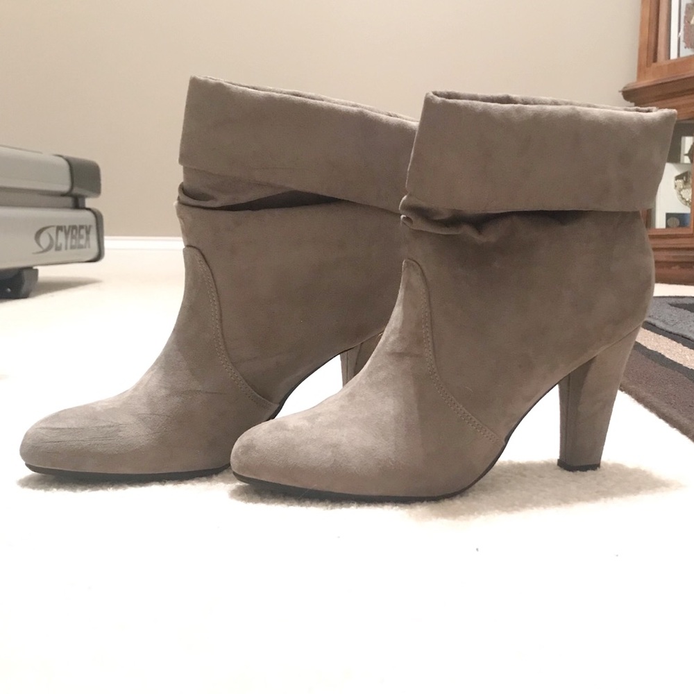 Women’s Express Dress Booties